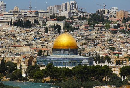 Navi mieten Israel in Jerusalem 